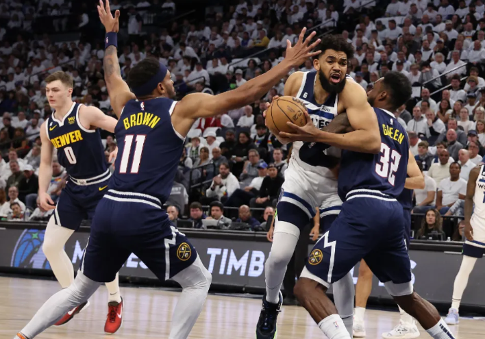  康利关键三分森林狼加时险胜掘金显大心脏